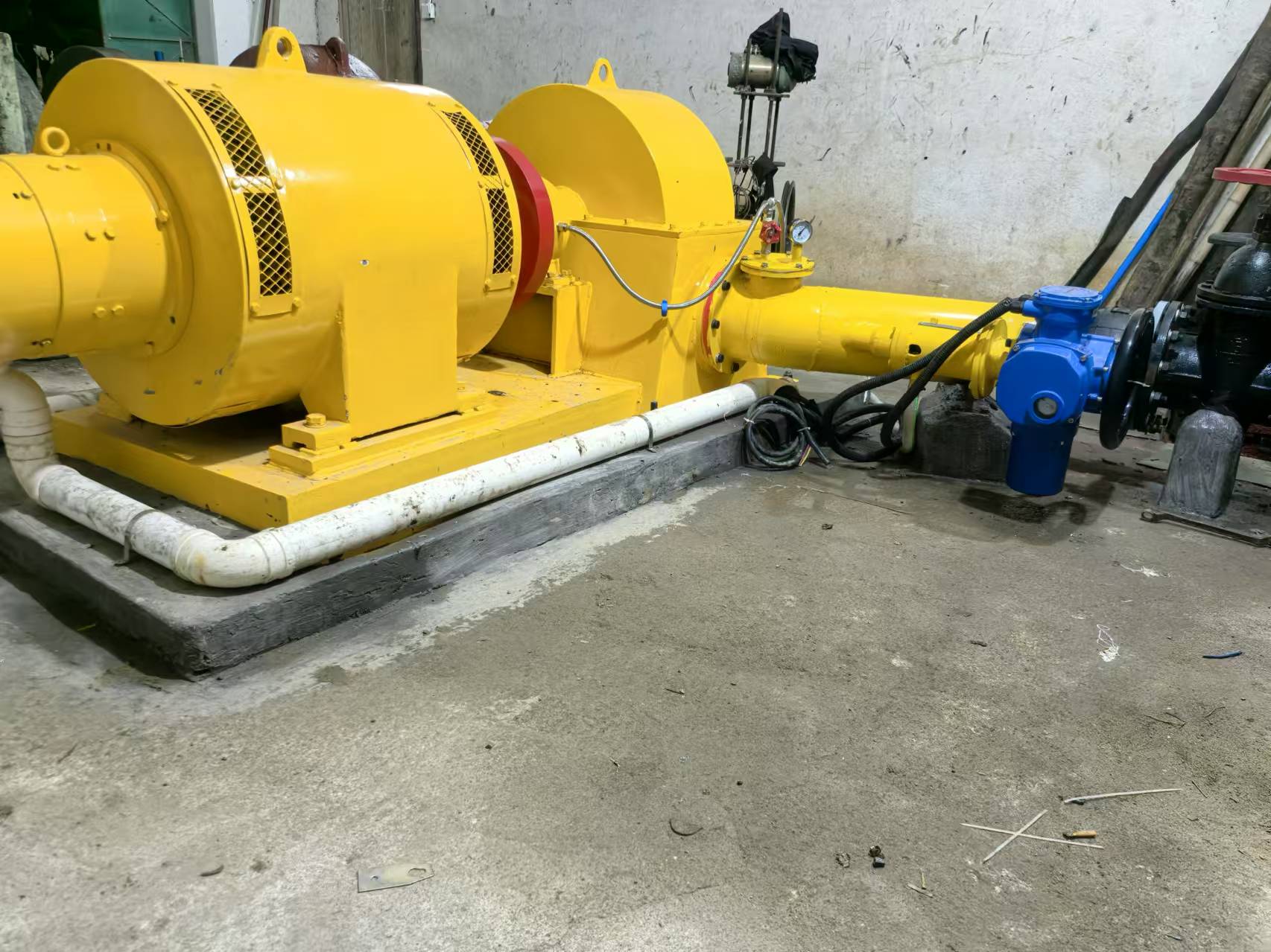 เครื่องกำเนิดไฟฟ้าพลังน้ำขนาดเ - Renewable Energy Hydro บทวิจารณ์และราคา